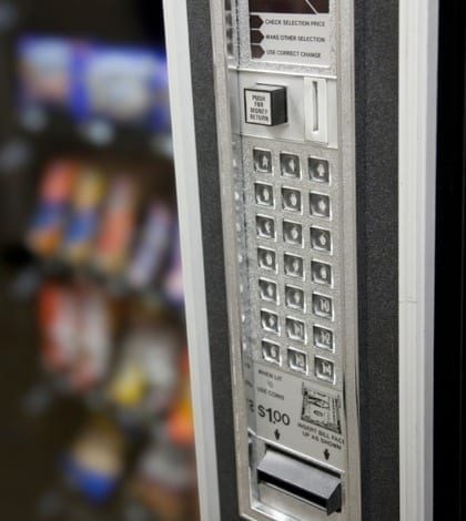iStock_vending machine