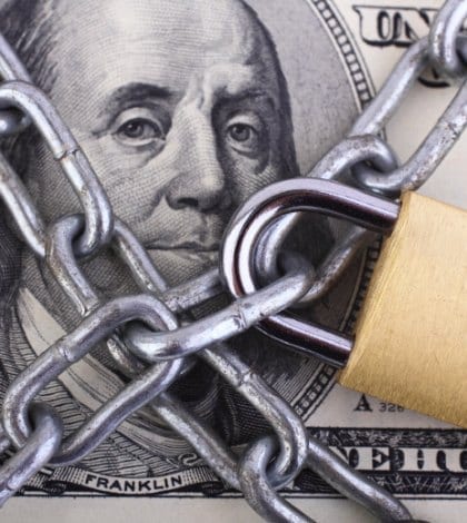 iStock_000020219087 DOLLAR CHAINED 420