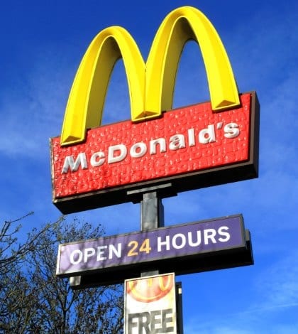 McDonalds Sign_000016233072 420 McDonalds Sign_000016233072 420