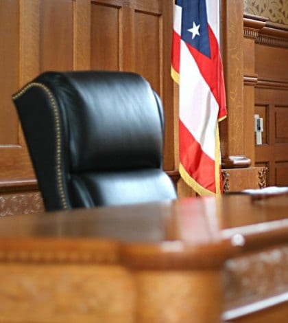 Flag in Court 000000764931 420 Flag in Court 000000764931 420