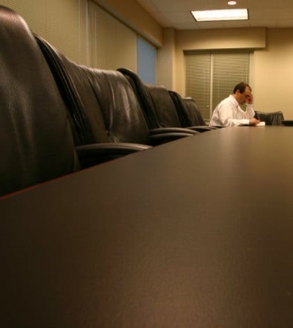 Lone guy conference table study 000000949514 420 Lone guy conference table study 000000949514 420