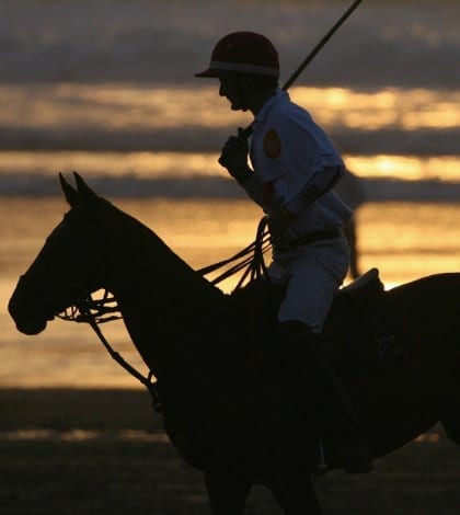 polo player & horse 000017610946 420 play beach polo on Watergate Bay near Newquay on September 9 2008 in Cornwall, England. The free to watch Veuve Cliquot sponsored event now in its second year aims to bring polo to a wider audience
and claims to blend the glamour of polo with the raw beauty of Cornwall.
