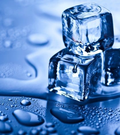ice cube cold melt 10347294 420
