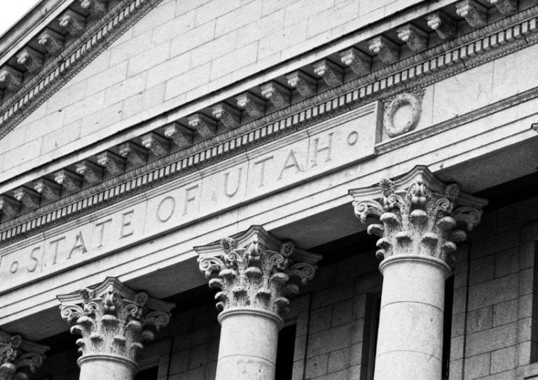 salt-lake-city-utah-state-neoclassical-columns-picture-id492491588 salt-lake-city-utah-state-neoclassical-columns-picture-id492491588