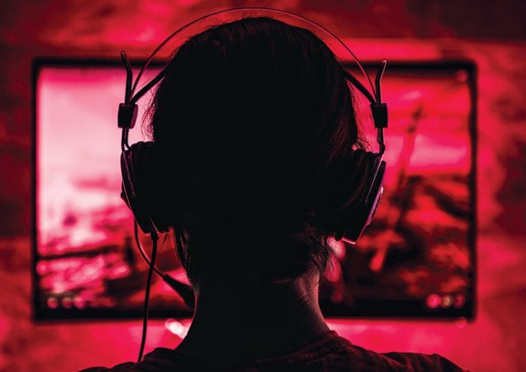 Weaver_820x580 Internet Gaming Addictive