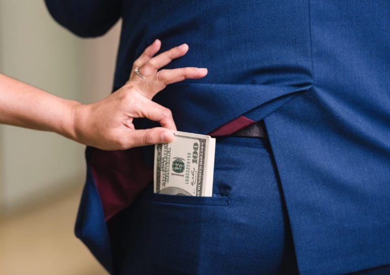 woman-is-stealing-money-from-businessman-picture-id1148978132 woman-is-stealing-money-from-businessman-picture-id1148978132